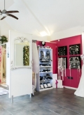 Accessory Corner